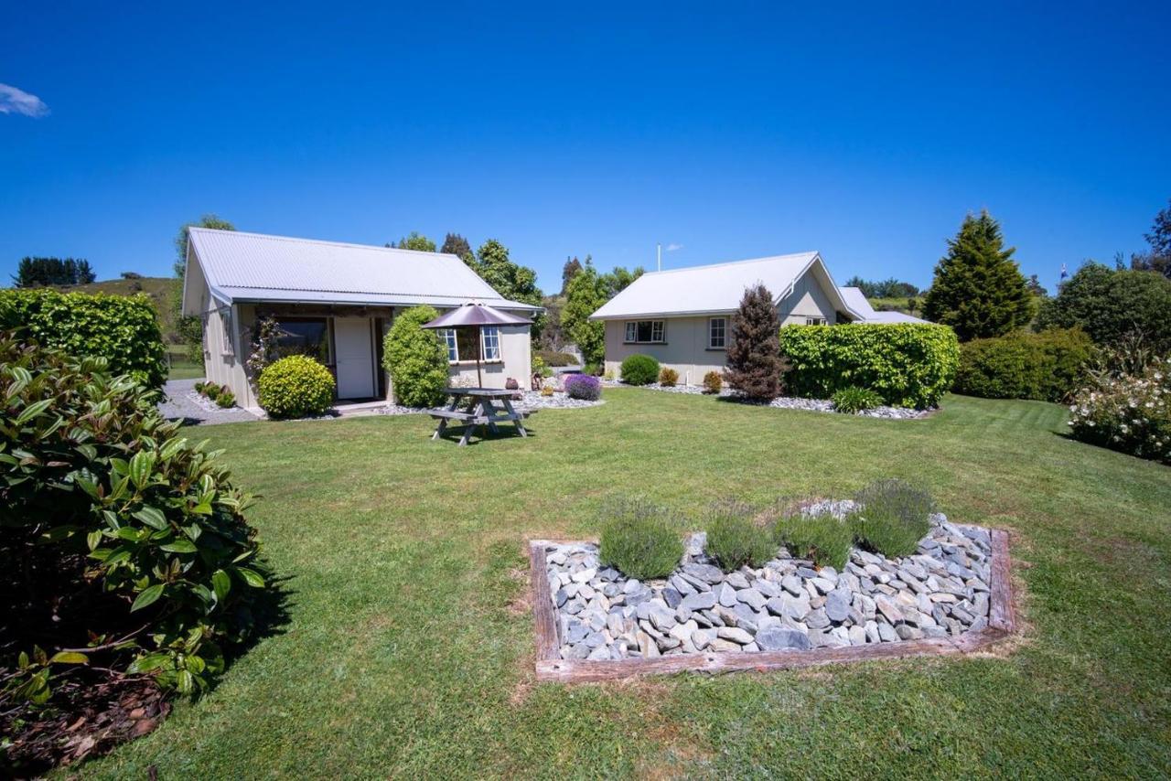 Blue Thistle Cottages Te Anau Luaran gambar